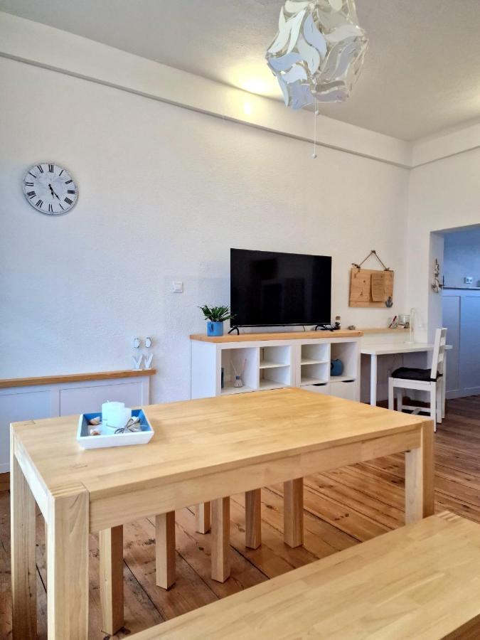 Karl'S Koje Lägenhet Cottbus Exteriör bild